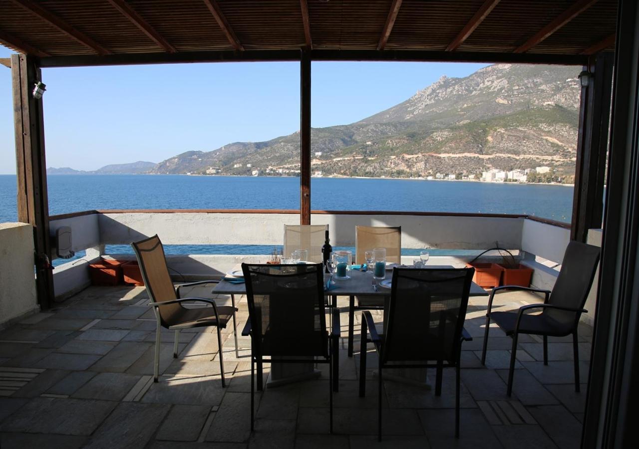 Penthouse -Breathtaking Sea View-Just On The Beach 루트라키 외부 사진
